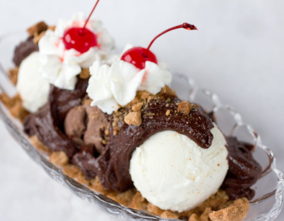 ice cream sunday graham cracker hazelnut