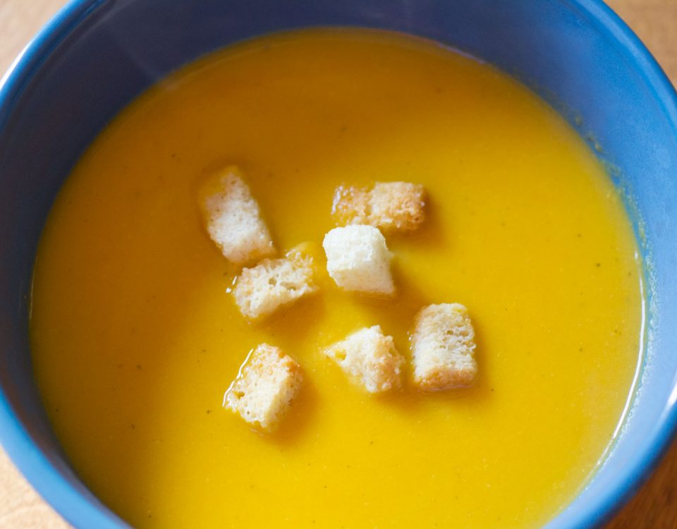 carrot garlic soup