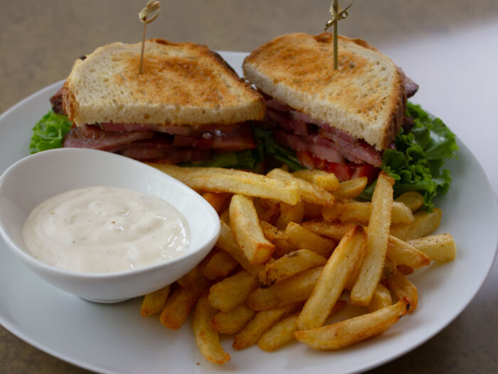 BLT with Garlic Aioli